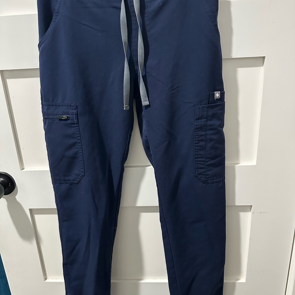 Set of Women’s XXS Figs Navy Yola scrub Pants x2